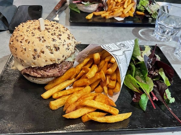 Restaurant Le Garage à Chartres, France