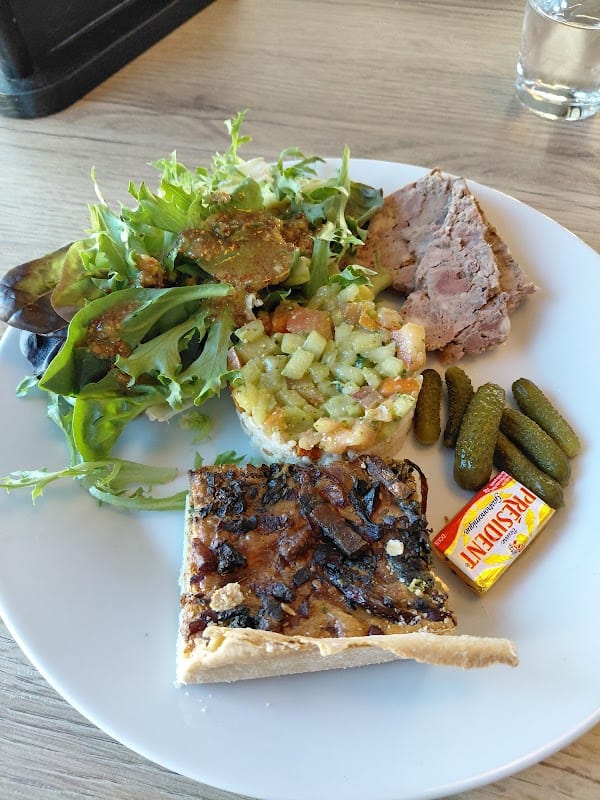 Restaurant Le Glad Bistrot à Aix-les-Bains, France