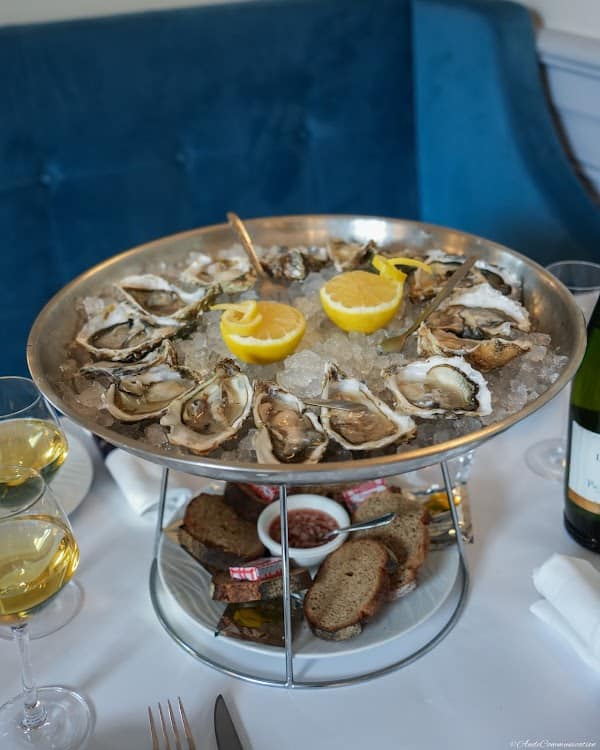 Restaurant Le Grand Café du Théâtre à Lons-le-Saunier, France