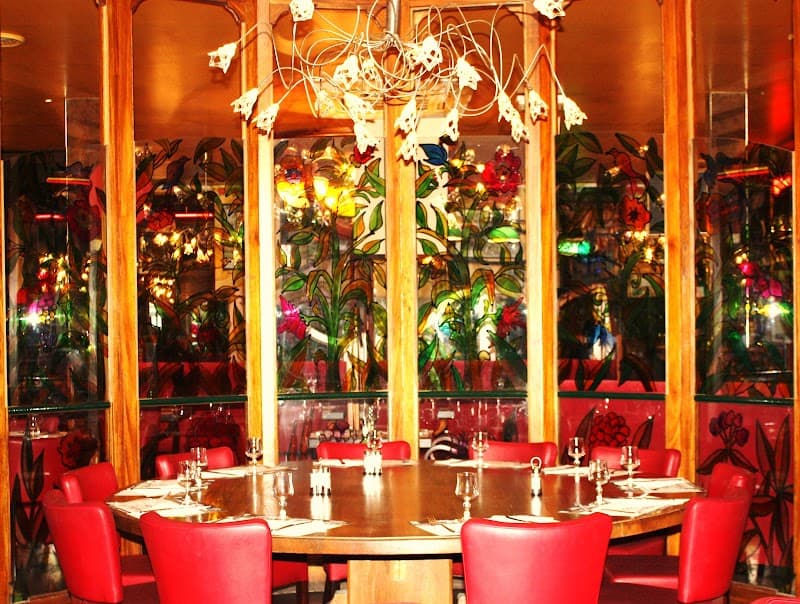 Restaurant Le Grand Cafe à Reims, France