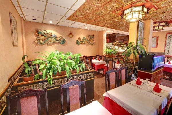 Restaurant Le Grand Dragon Village à Savigny-sur-Orge, France