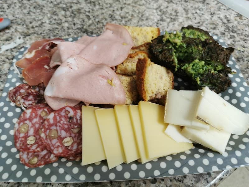 Restaurant Le grizou à Aubin, France