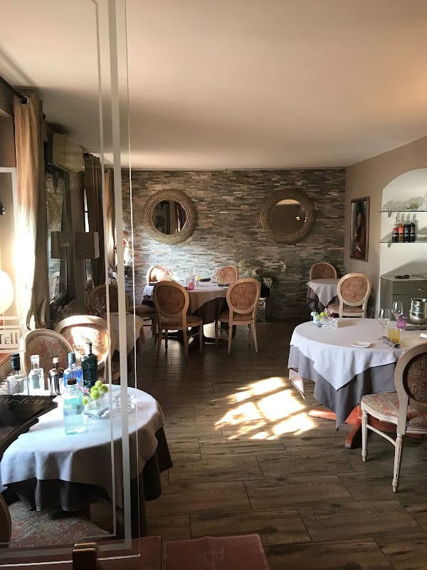 Restaurant Le Guillaume Tell à Bourg-en-Lavaux, Suisse