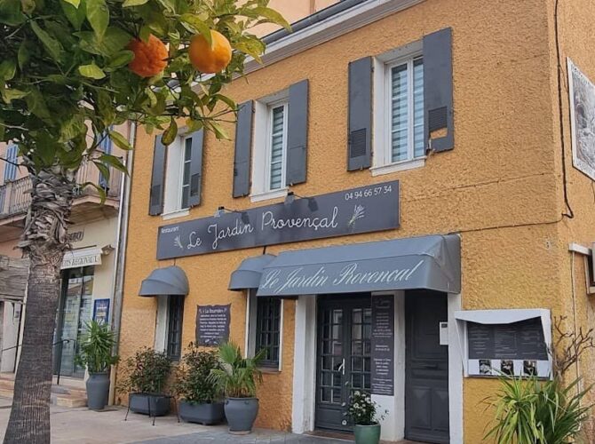 Restaurant Le Jardin Provençal à La Londe-les-Maures, France