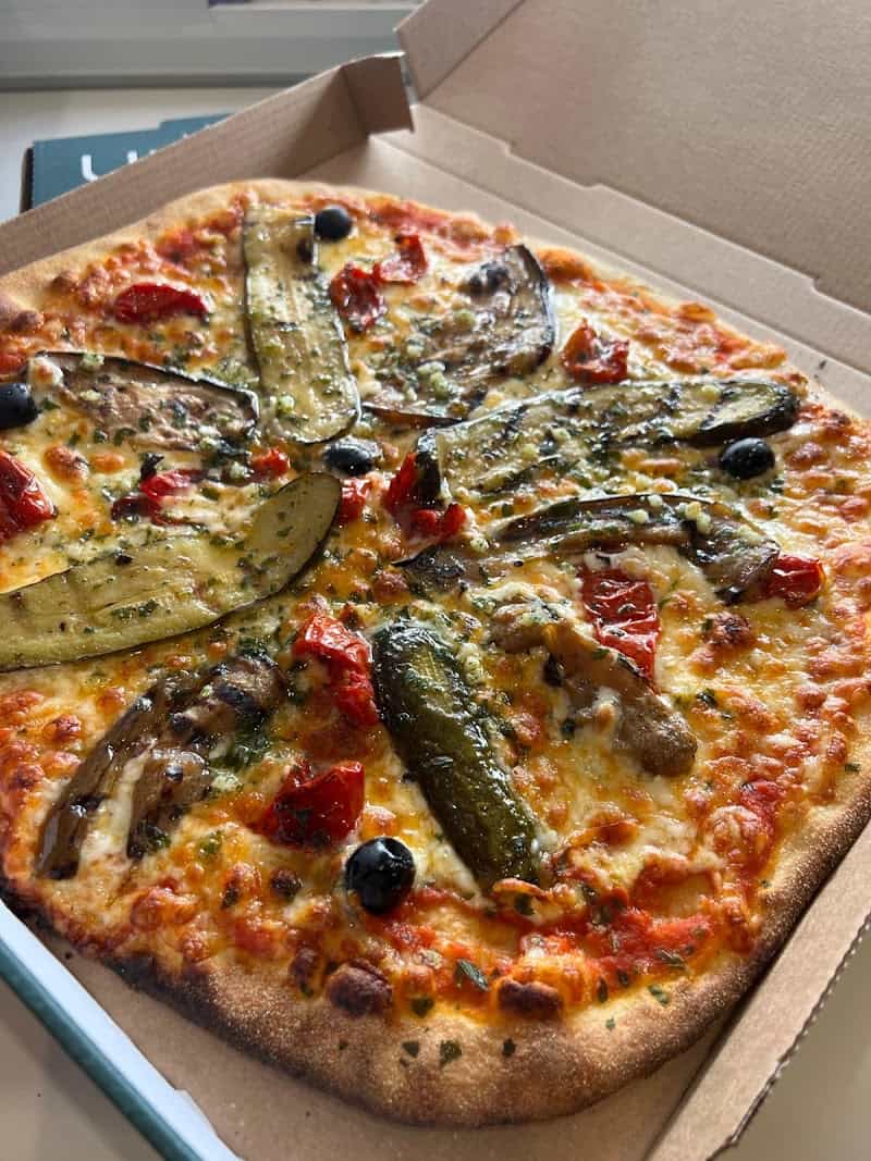 Restaurant Le Kiosque à Pizzas à Castelsarrasin, France