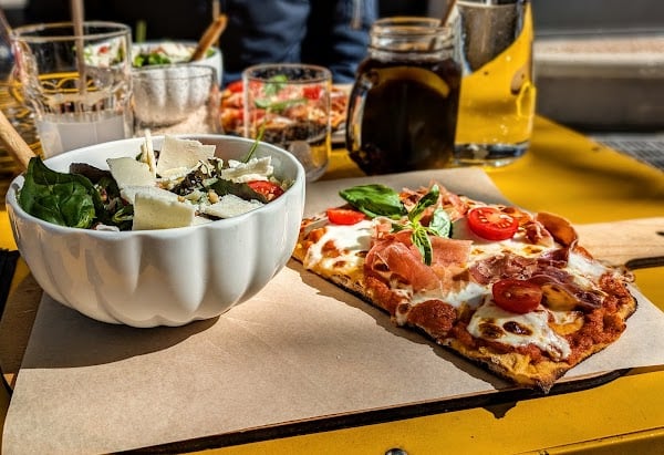 Restaurant Le Kiosque by little allegra à Aubenas, France