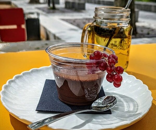 Restaurant Le Kiosque by little allegra à Aubenas, France