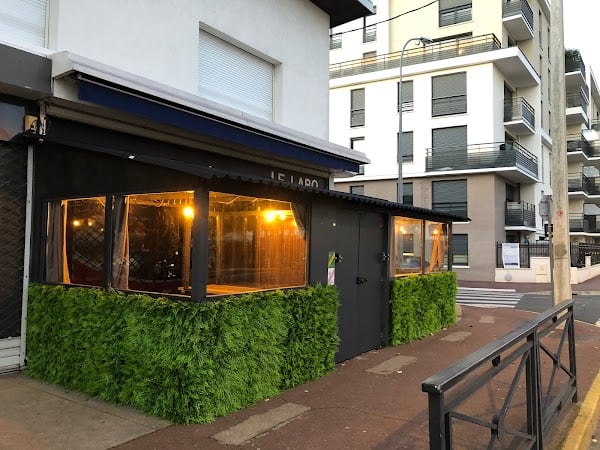 Restaurant Le Labo à Savigny-sur-Orge, France