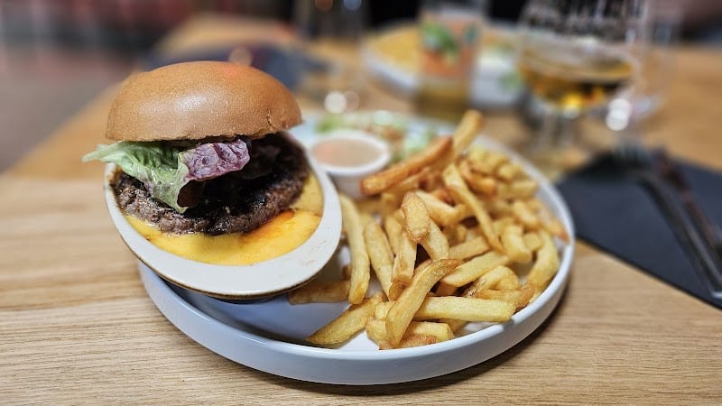 Restaurant Le Local Gravelines à Gravelines, France