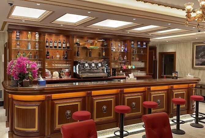 Restaurant LE LORENZO à Aubervilliers, France