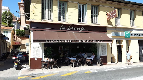 Le Lounge Brasserie Restaurant à Villefranche-sur-Mer, France
