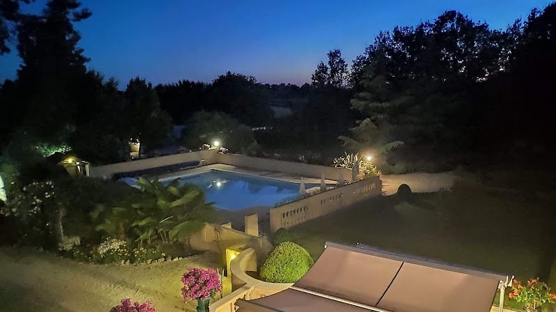 Le Manoir Saint-Jean Restaurant et Hotel de Charme près de Moissac à Saint-Paul-d'Espis, France