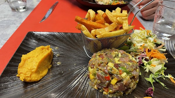 Restaurant Le Métis à Saint-Cyprien, France