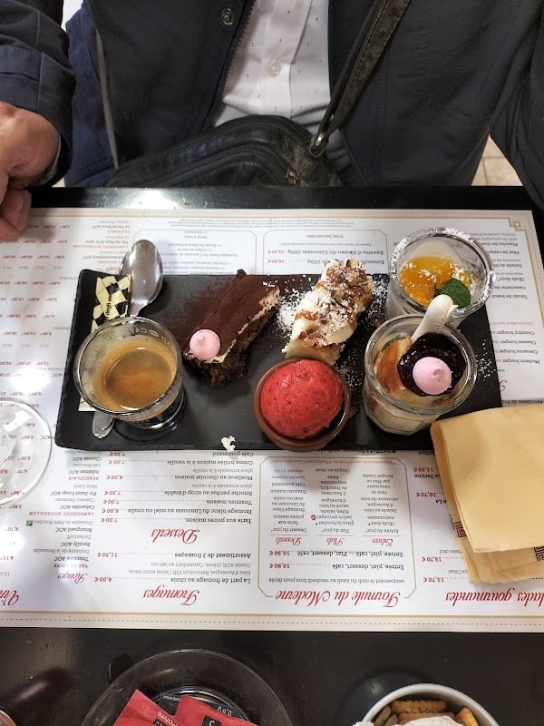 Restaurant LE MODERNE à Guéret, France