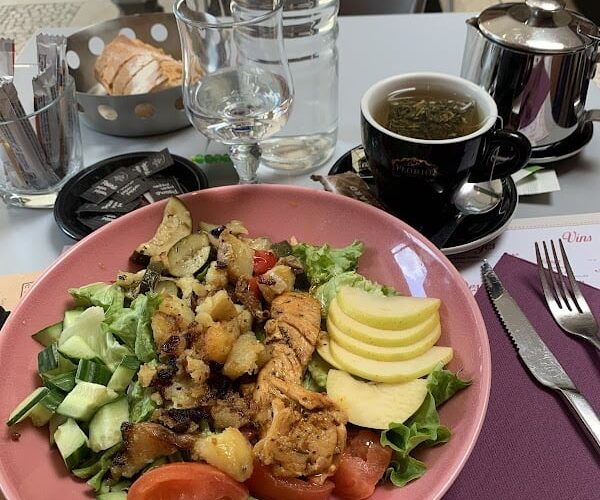 Restaurant LE MODERNE à Guéret, France