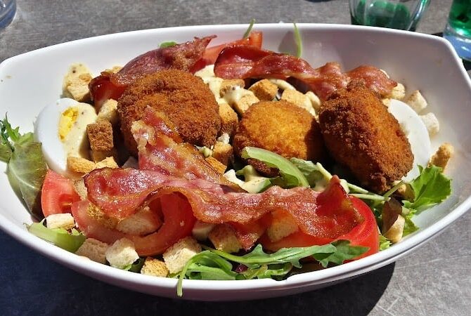 Restaurant Le Montparnasse à Valbonne, France