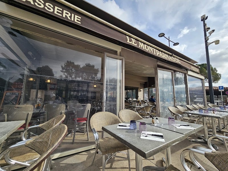 Restaurant Le Montparnasse à Valbonne, France