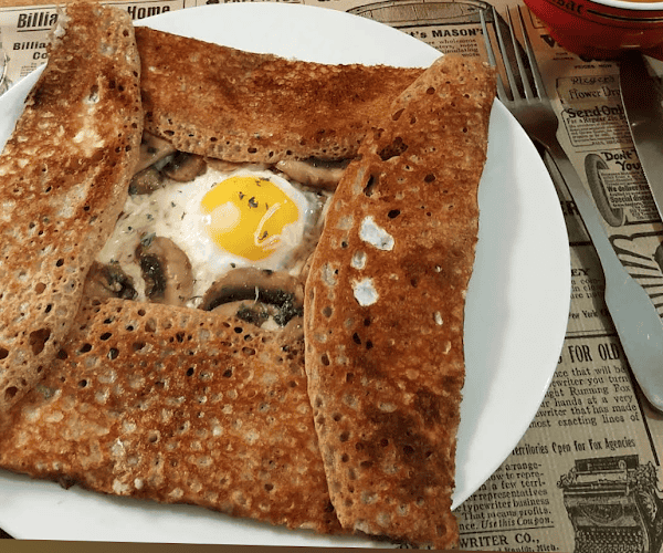 Restaurant Le Moulin Blanc à Saint-Nazaire, France