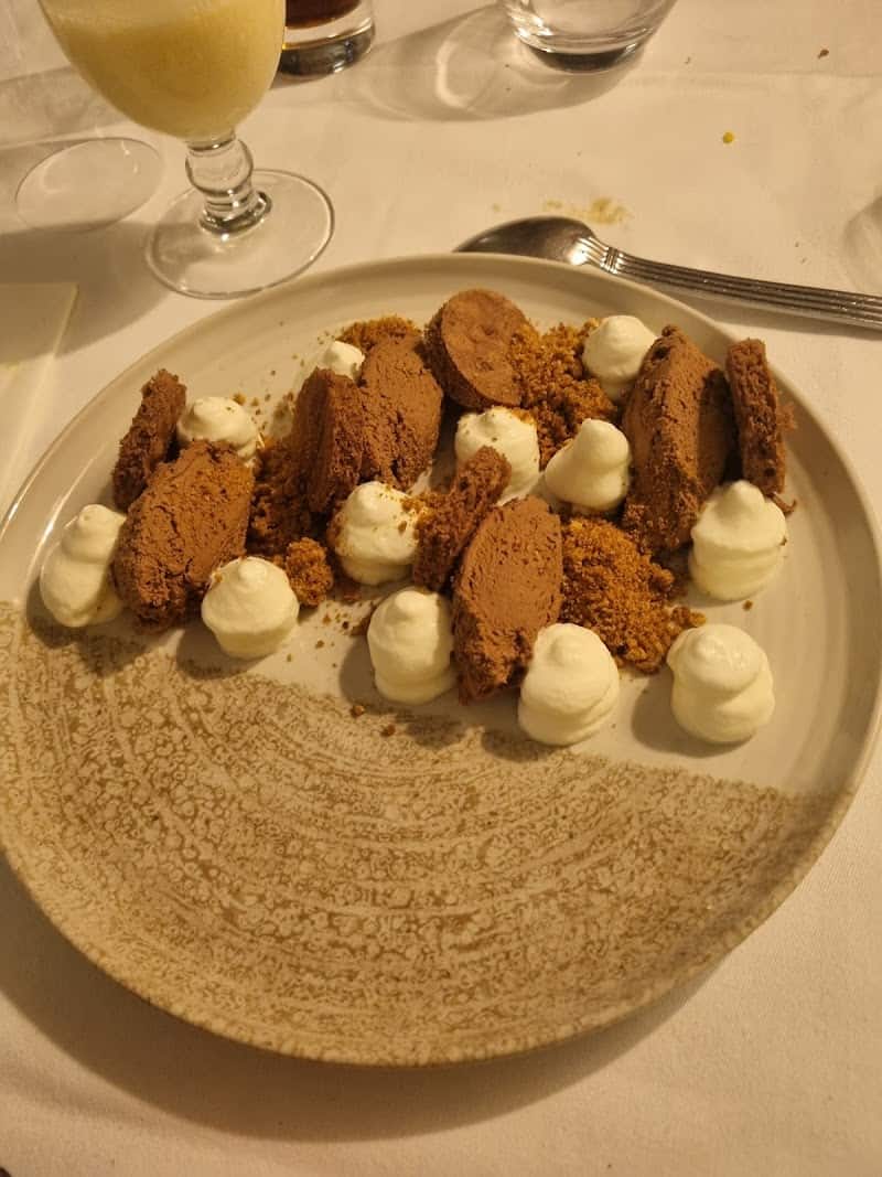 Restaurant Le Moulin de la Reillère à Mantes-la-Ville, France