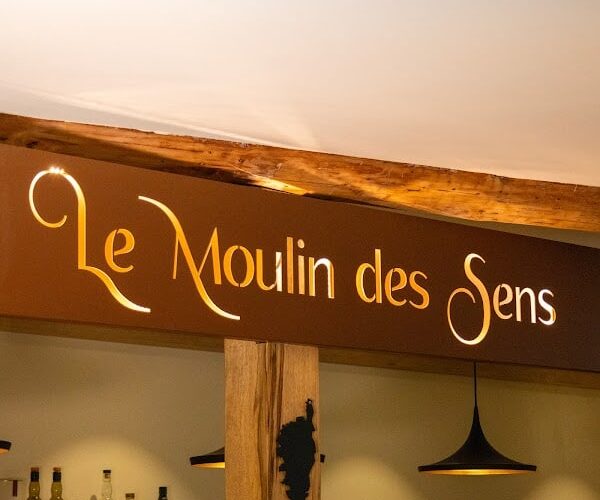 Restaurant Le Moulin des sens à Salon-de-Provence, France