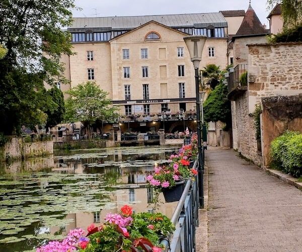 Restaurant Le Moulin des Tanneurs à Dole, France