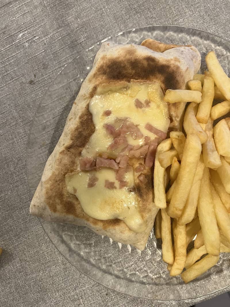 Restaurant Le Must à Cergy, France