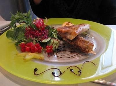 Restaurant Le Nez Rouge à Le Mans, France