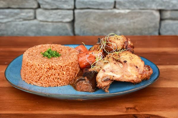Restaurant Le Niamey’s cuisine du monde à Lognes, France