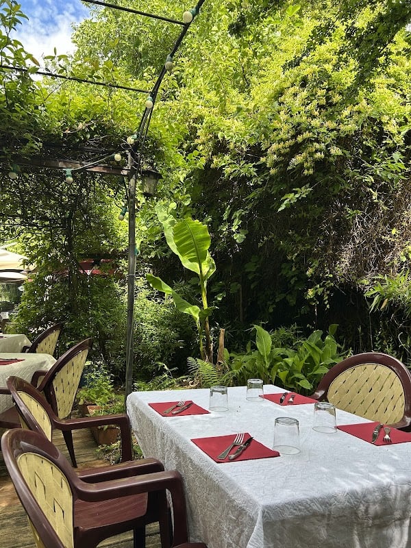 Restaurant Le Nuage à Brive-la-Gaillarde, France