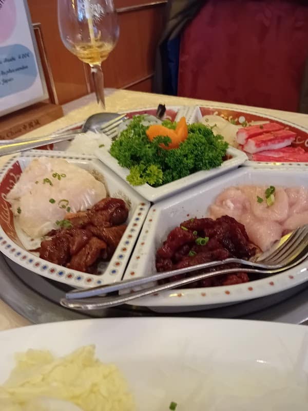 Restaurant Le palais de chine à philippeville, Belgique