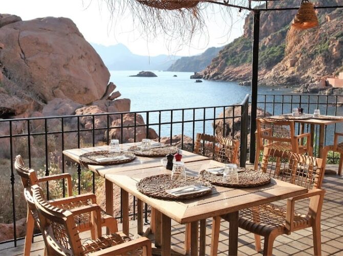 Restaurant Le Palmier à Ota, France