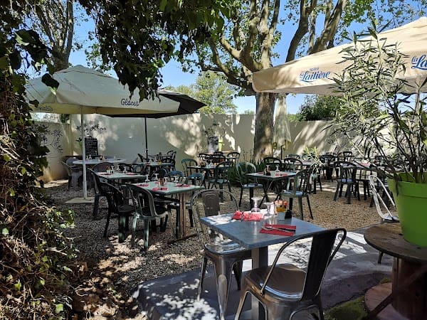 Restaurant Le Paris Nice à Brignoles, France