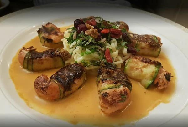 Restaurant Le Parvis Saint Hilaire à Le Mans, France