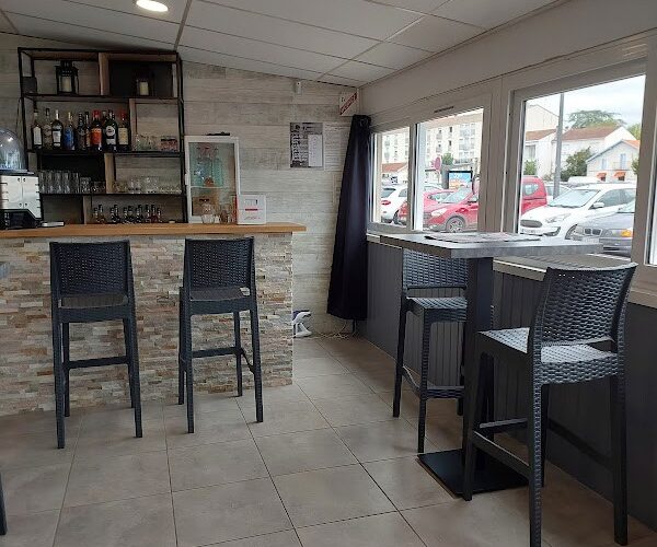 Restaurant ”le Passé Simple” portage de repas à domicile bergerac à Bergerac, France