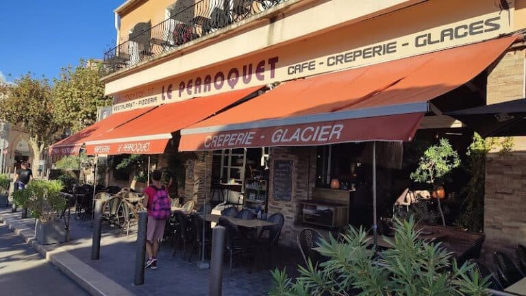 Le Perroquet – Restaurant cassis à Cassis, France — photo 1