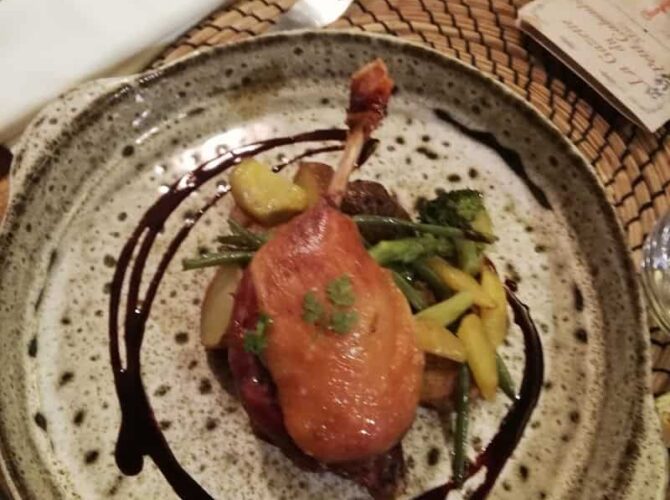 Restaurant Le Petit Caboulot à L’Isle Saint-Georges en Gironde prés de Bordeaux (33) à Isle-Saint-Georges, France