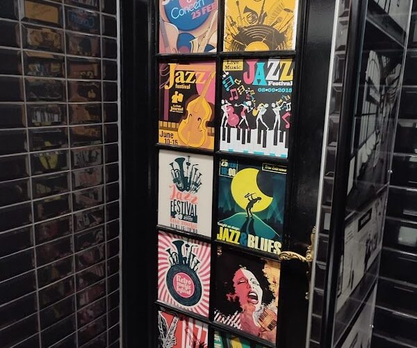 Restaurant Le Petit Journal à Dunkerque, France