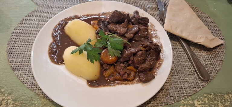 Restaurant Le Petit Maine à Bergerac, France