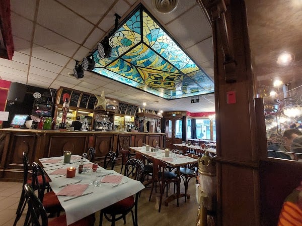 Restaurant Le Petit Montmartre à Dunkerque, France