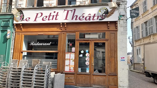 Restaurant Le Petit Théâtre à Arras, France