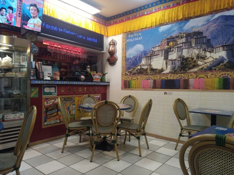 Restaurant Le Petit Tibet à Perpignan, France