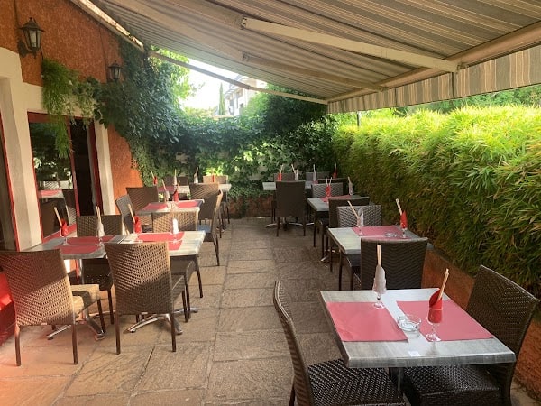 Restaurant Le Phénix De Saïgon à Salon-de-Provence, France