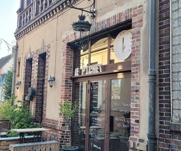 Restaurant Le Pichet 3 à Chartres, France