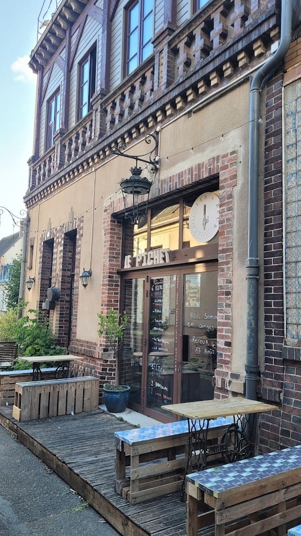 Restaurant Le Pichet 3 à Chartres, France