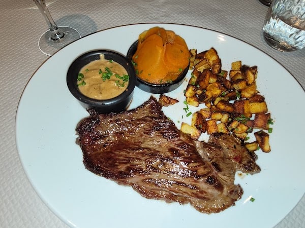 Restaurant Le Plancher des Vaches à Brive-la-Gaillarde, France
