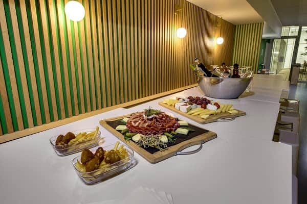 Restaurant Le Plato à Gif-sur-Yvette, France