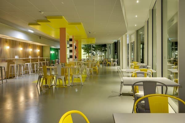 Restaurant Le Plato à Gif-sur-Yvette, France