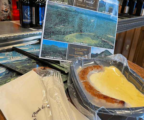 Restaurant Le Plomb du Cantal à Paris, France