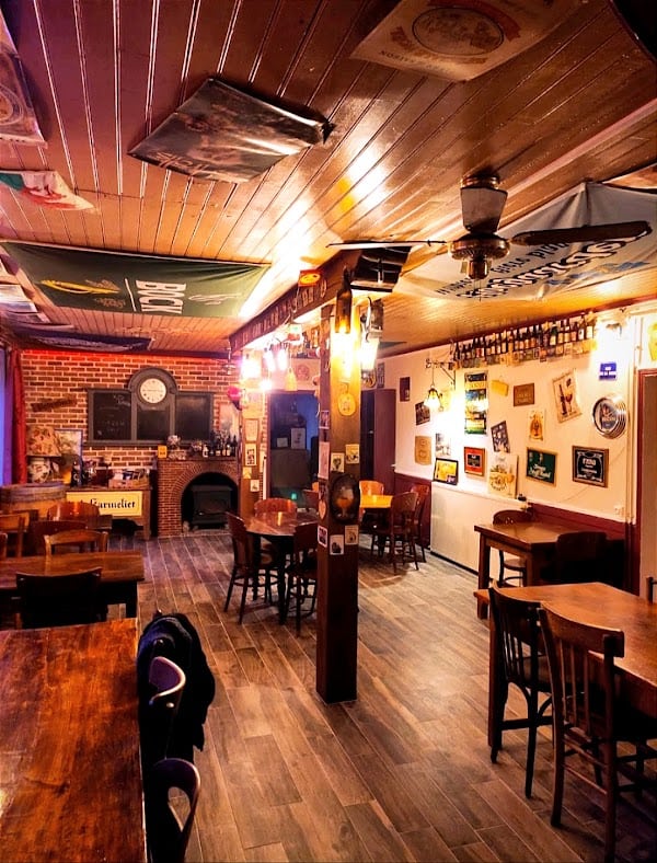 Restaurant Le Pourquoi Pas à Floirac, France