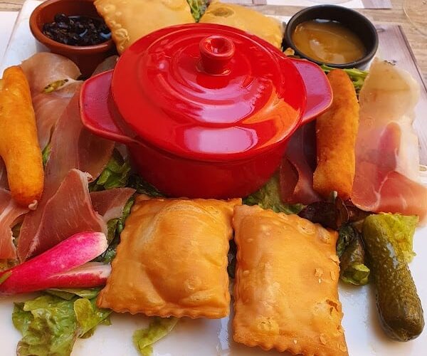 Restaurant Le P’tit Gourmet à Laragne-Montéglin, France